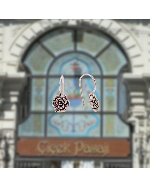 1610Istanbul Metallic Istanbul Floral Earrings
