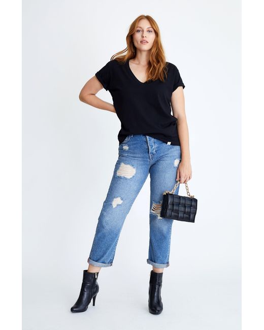 LOVETRUST Black Patti Tee