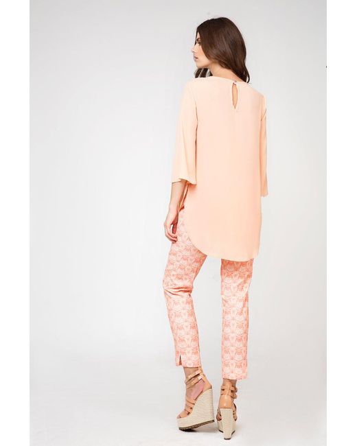 Conquista Pink Tapered Print Pants By Fashion