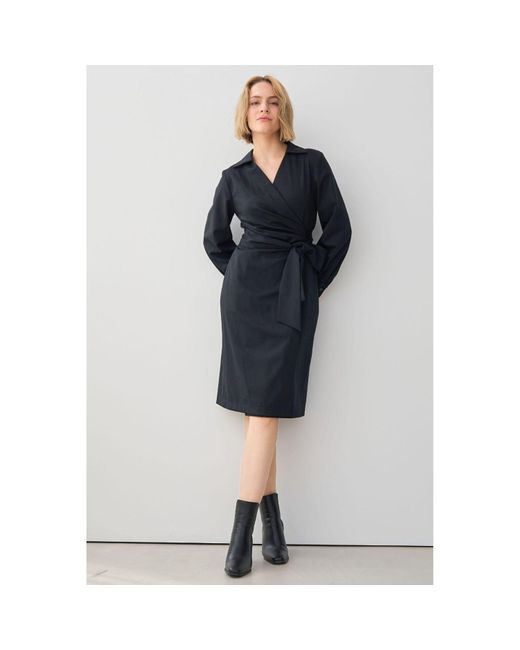 Marianna Déri Black Wrap Dress
