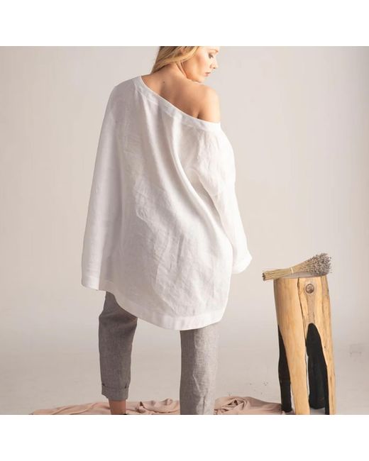 Nikka Place White Linen Summer Tunic With Off Shoulder And Long Sleeves