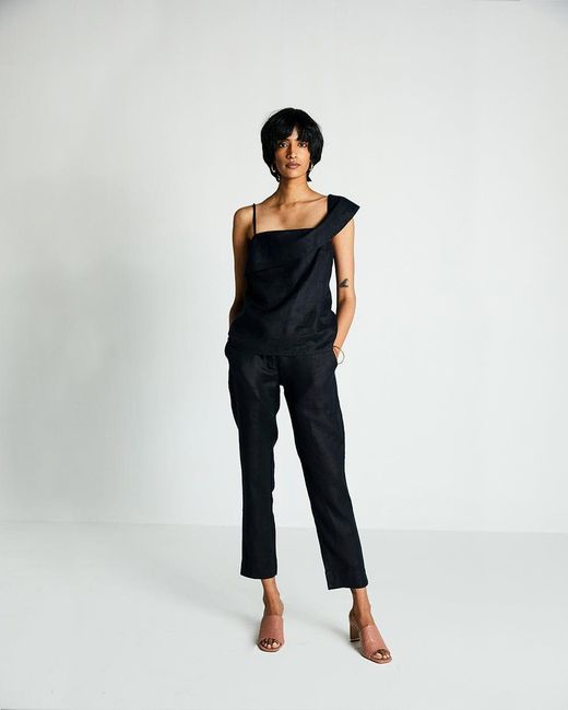 REISTOR Black The Wandering Wave Hemp Top