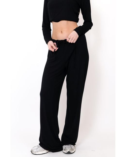 On/Off Essentials Black The Lounge Pant