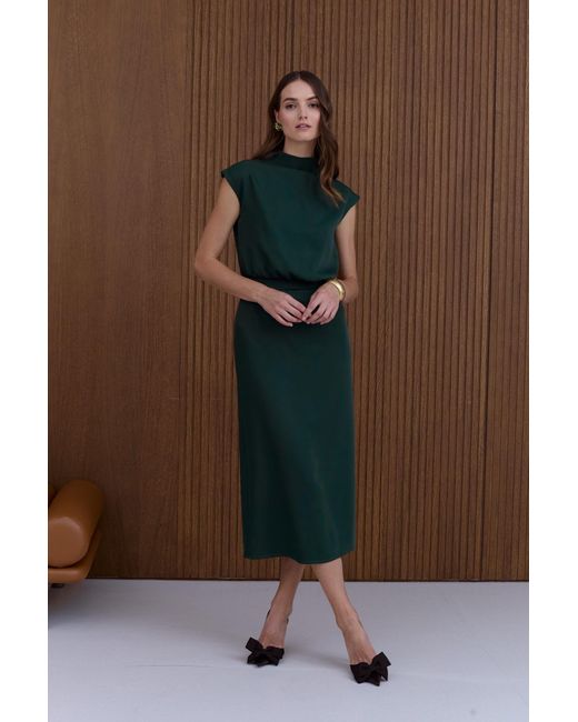 Undress Green Tessa Deep Short Kimono Sleeves Midi Dress