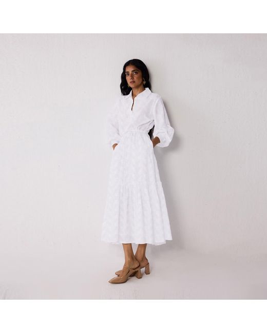 REISTOR White Embroidered Flowy Maxi Tiered Dress