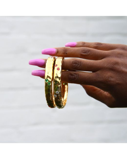 YAA YAA LONDON Metallic Rainbow Jewel Gold Textured Bangle