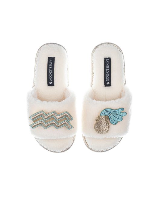 Laines London White Teddy Towelling Slipper Sliders With Aquarius Zodiac Brooches