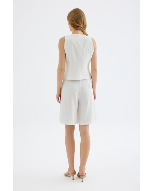 Monlicia White Vera Tencel Bermuda Shorts