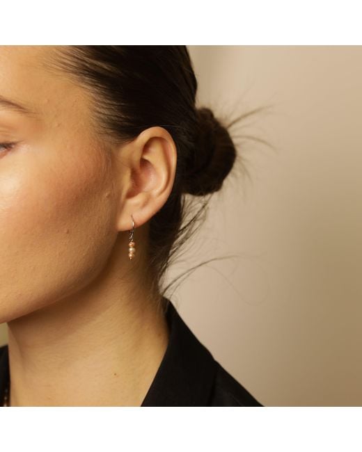 Pearl Code White Peach Pearl Huggie Earrings – Small Hoops