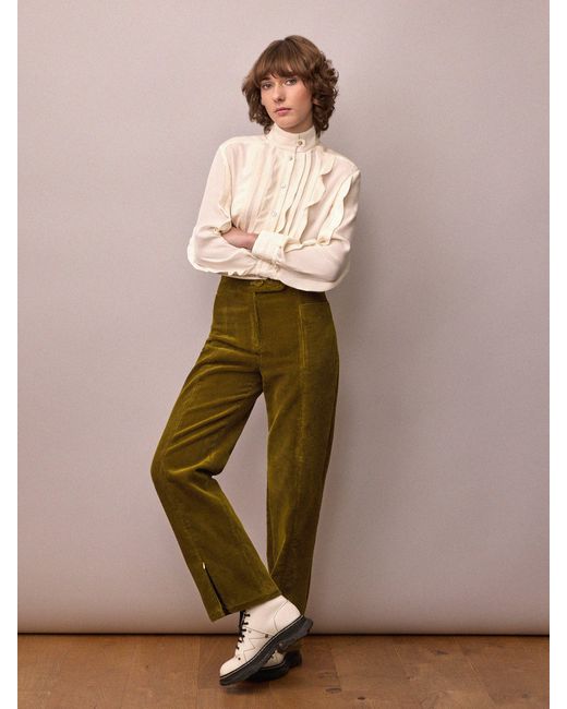 Amanda Thompson Couture White Frankie Shirt Off