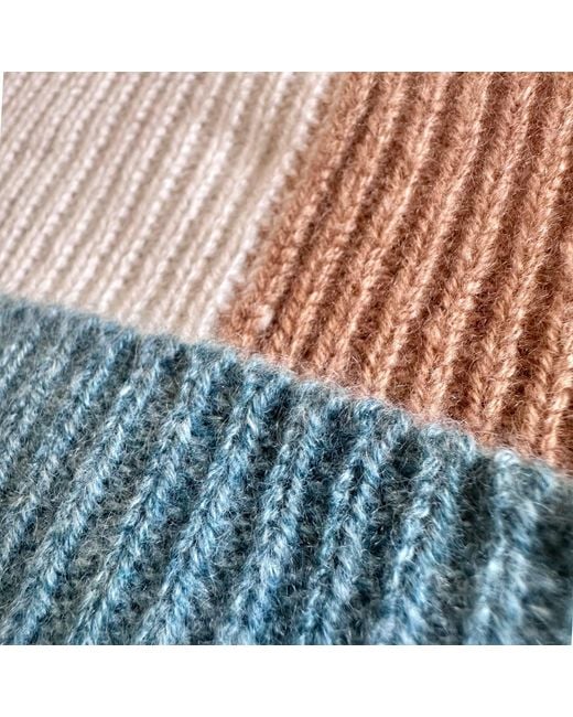 Màiri M Macleod Blue Neutrals Ad Ginger