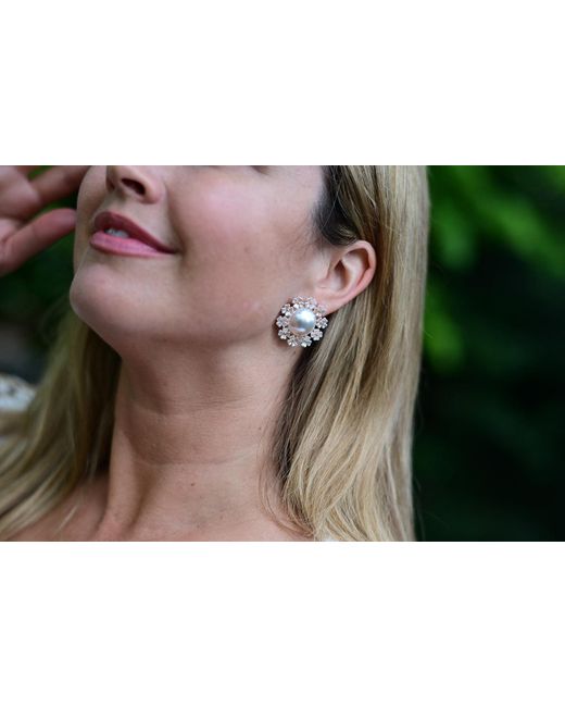 The Pink Reef Metallic Oversized Pearl Circle Floral Stud