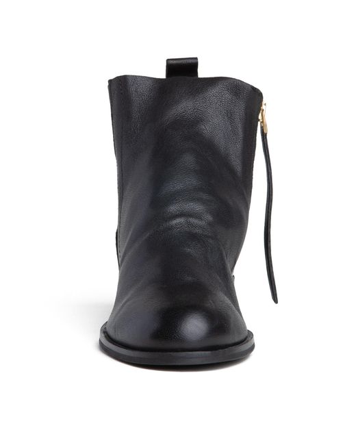 Beautiisoles by Robyn Shreiber Made in Italy Black Renata Leather Chelsea Flat Ankle Bootie