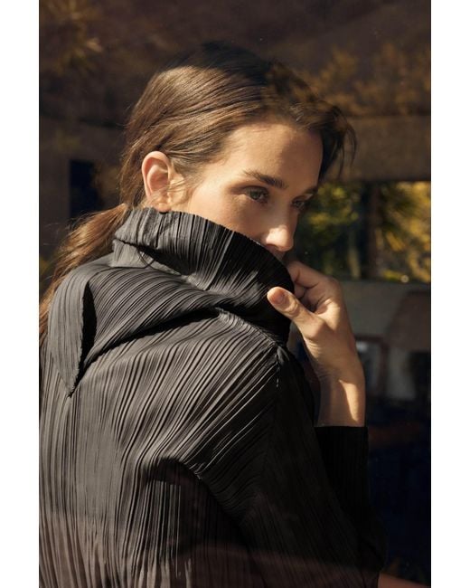 Wild Cosmos Black Vanessa Zip Up Hooded Plissé Satin Jacket