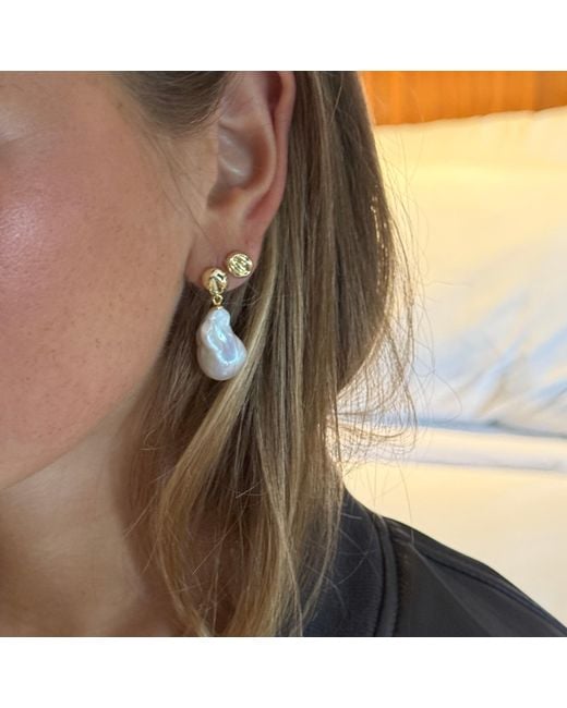 Nazzar Metallic Mini Pebble Stud Earring
