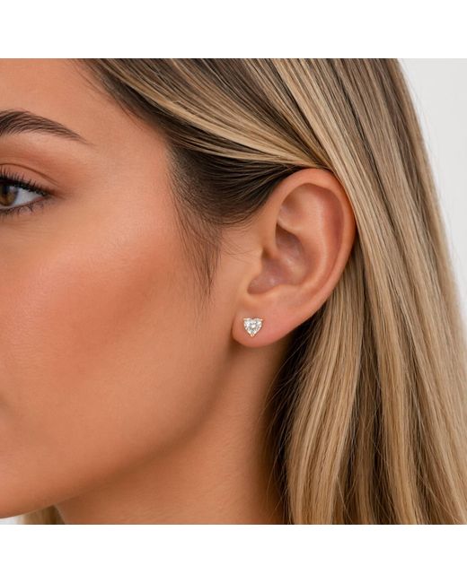 Pearl Code White Angel Heart Moissanite Stud Earrings
