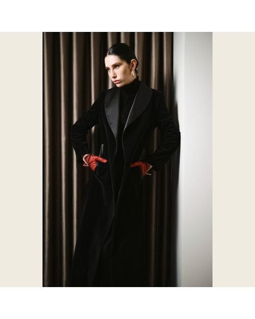 Roqaia Fashion House Black Velvet Noble