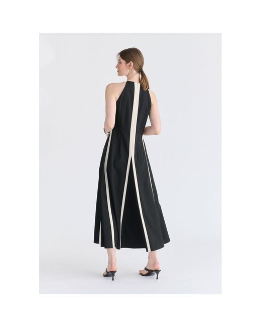 Paisie Black Contrast Details Halterneck Midi Dress