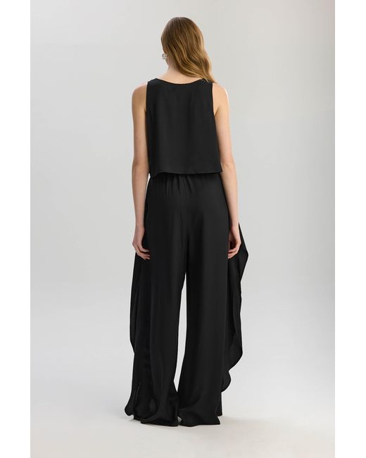 Lilamie Black Soho Loose Fit Tank Top