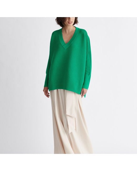 Paisie Green V-Neck Ribbed Jumper