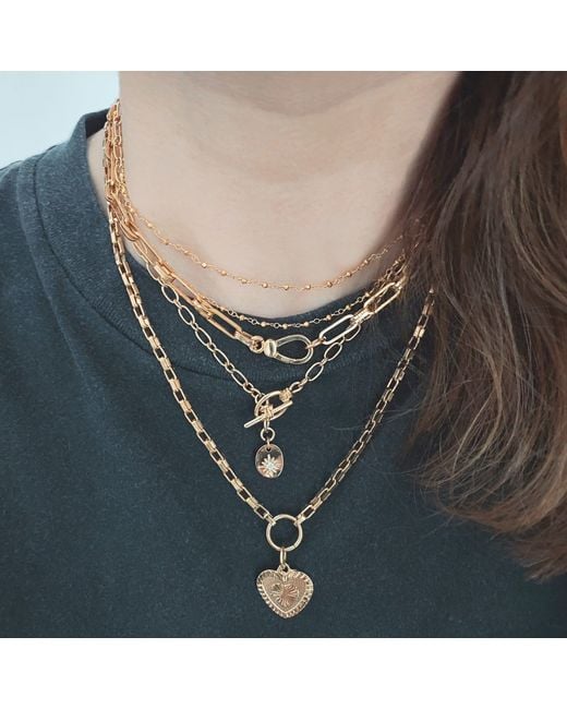 IN CAUDA VENENUM Metallic Vega Necklace