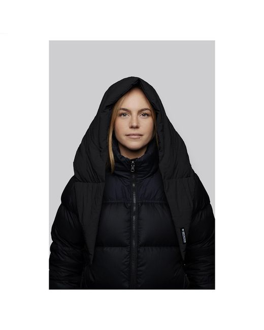 The New Orchard Black Winter Vegan Capuche