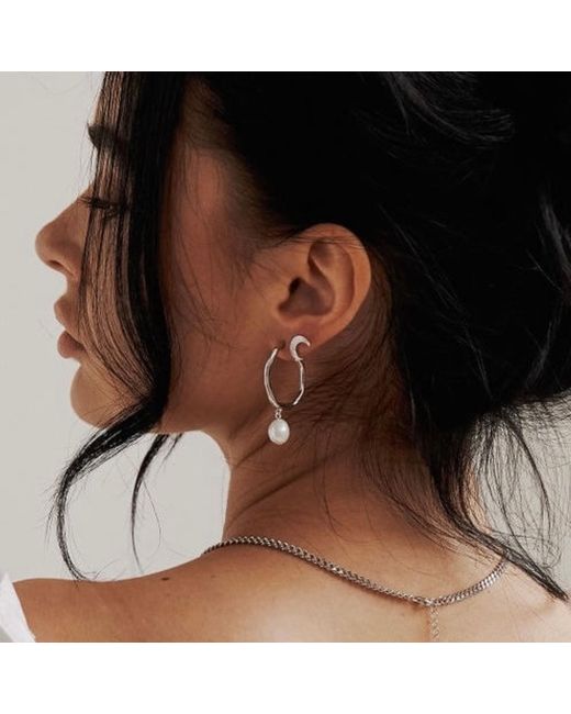 Bermuda Watch Company White Annie Apple Odette Sterling, Molten Pearl Charm Hoop Earrings