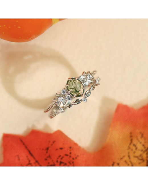 Azura Jewelry New York White Glowing Orchid Band Vermeil