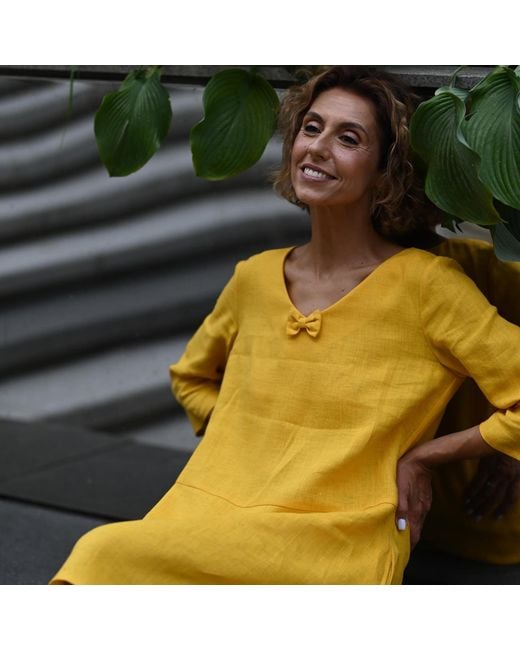 LeMuse Yellow Sun — V-Neck Stonewashed Linen Dress