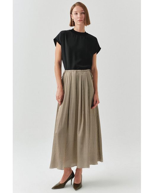 Exquise Black Nyomi Crew Neck Short Sleeve Blouse
