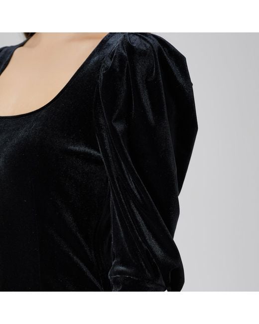Smart and Joy Black Puffy Sleeves Velvet Dress
