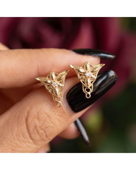 Azura Jewelry New York Metallic Evenfall Star Stud Earrings Vermeil