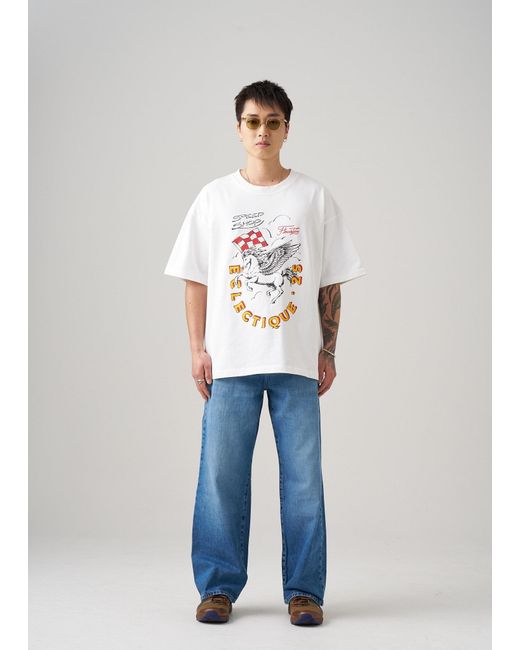 Éclectique White Racing Graphic T-Shirt for men