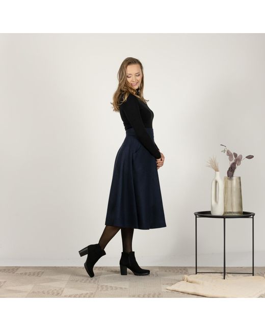 Nikka Place Blue Dark Wool Skirt Below The Knee With High Waist & Pockets