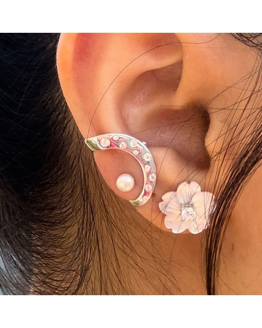 The Link Between White Grelda Ear Cuff With Scatter Bezel Diamond Detail Sterling for men