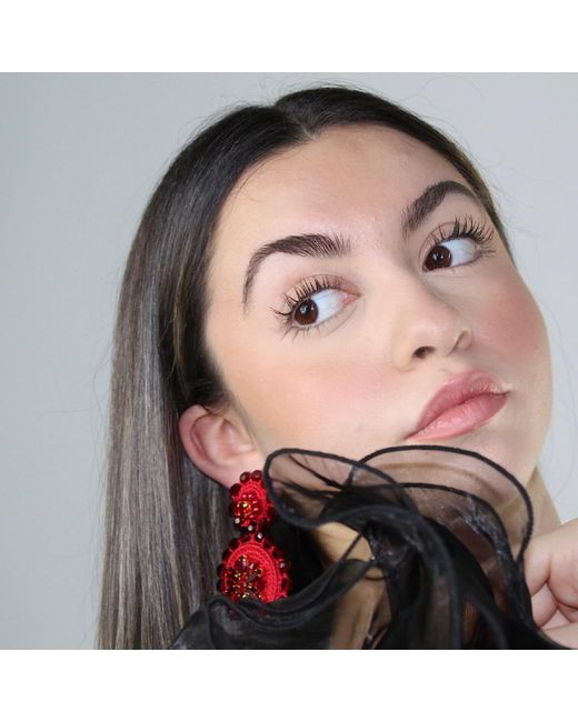 PINAR OZEVLAT Red Flower Drop