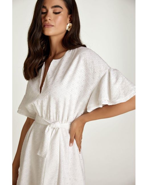 Conquista White Embroidered Dress With Ruffle Sleeves