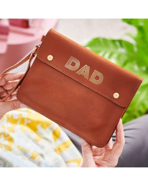 VIDA VIDA Brown Tan Leather Travel Wallet-For Dads for men