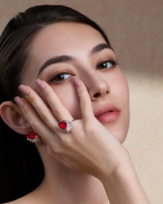Arte Madrid Red Casa Real Insignia Heart Statement Ring