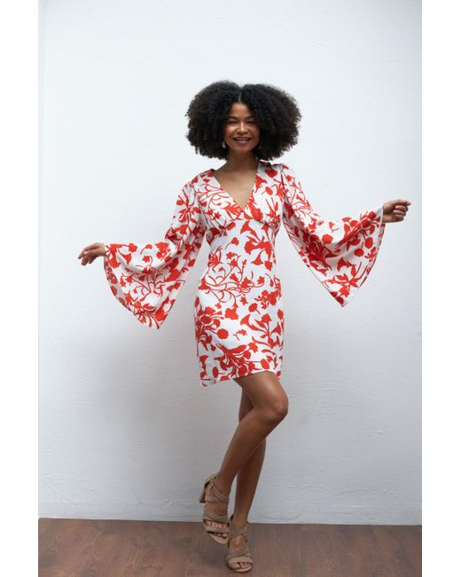 Lavaand The Florence V Neck Flare Sleeve Mini Dress In Red White Floral
