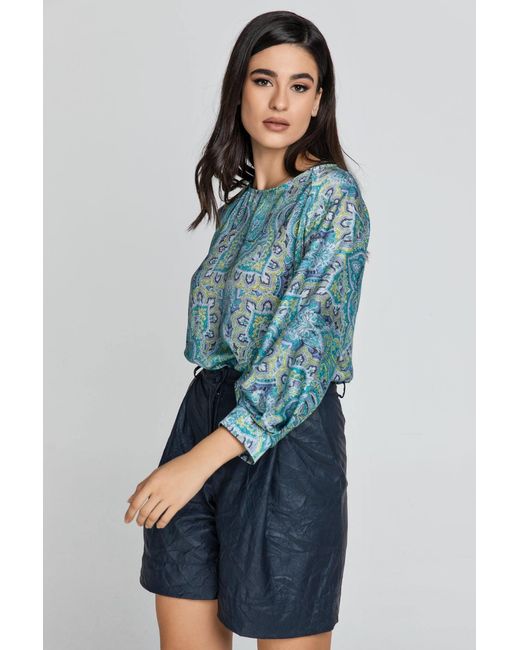 Conquista Blue Faux Leather Bermuda Shorts