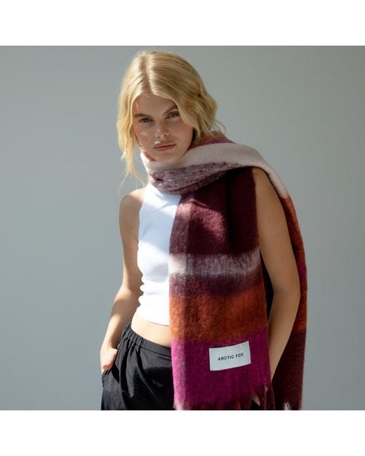 Arctic Fox & Co. Red The Stockholm Scarf Autumnal Falls