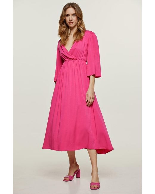 Conquista Pink Fuchsia Empire Line Dress