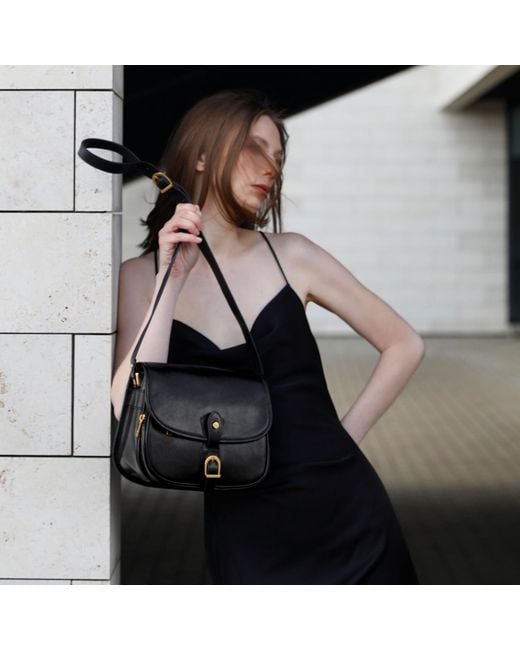 Time Resistance Black Leather Saddle Bag