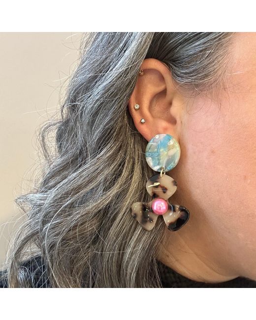 CLOSET REHAB Green Pearl Water Poppy Drop Earrings