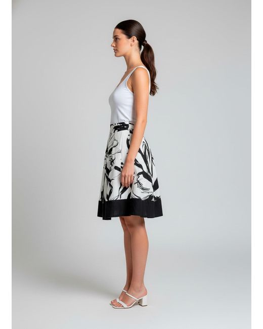 Conquista Black A-Line Floral Sketch Skirt With Contrast Hem