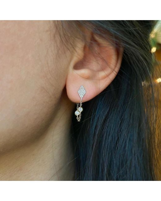 KAMARIA Metallic Kite Chain Stud Diamond Earrings