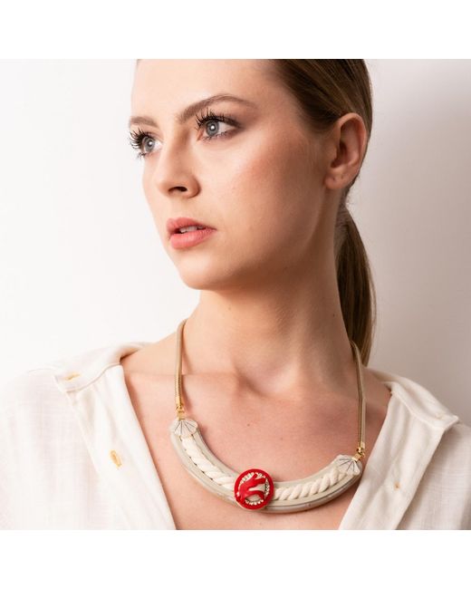 Gissa Bicalho Metallic Handmade Necklace Cord Coral And Pearl