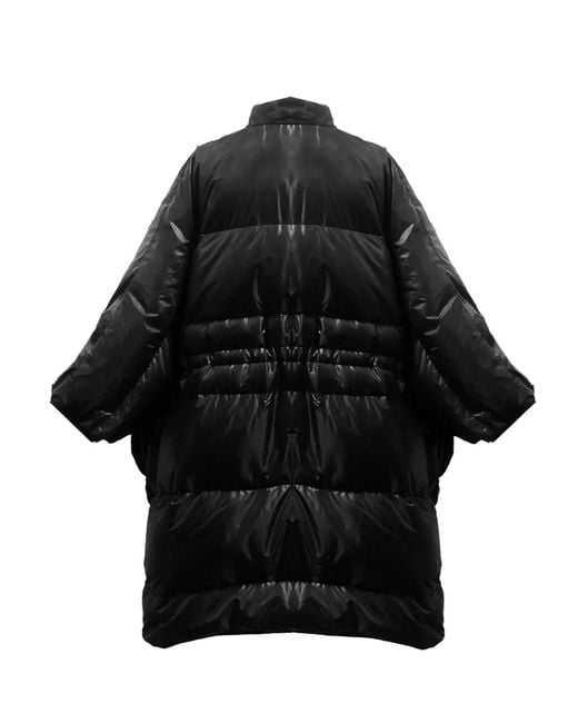 Maxjenny Black Oversized Puffer Coat –
