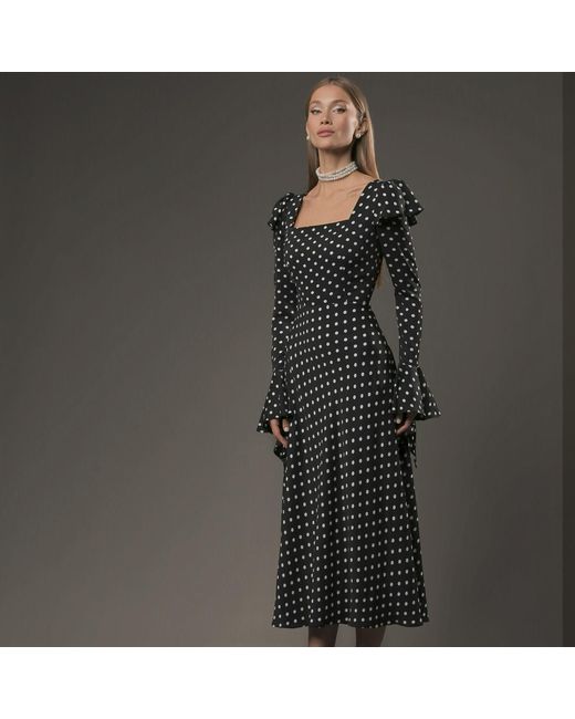 Tuva Collection Black Flare Polka Dots